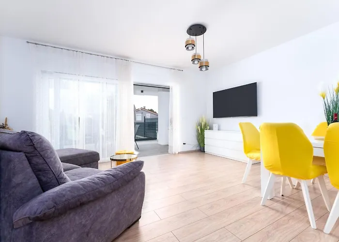 Schoene Neue Mit Pool In Strandnaehe By Interhome Holiday home
