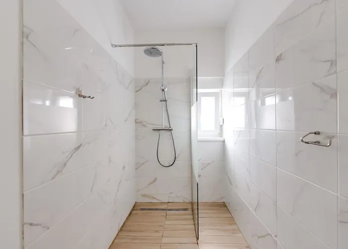 Schoene Neue Mit Pool In Strandnaehe By Interhome Feriehus *