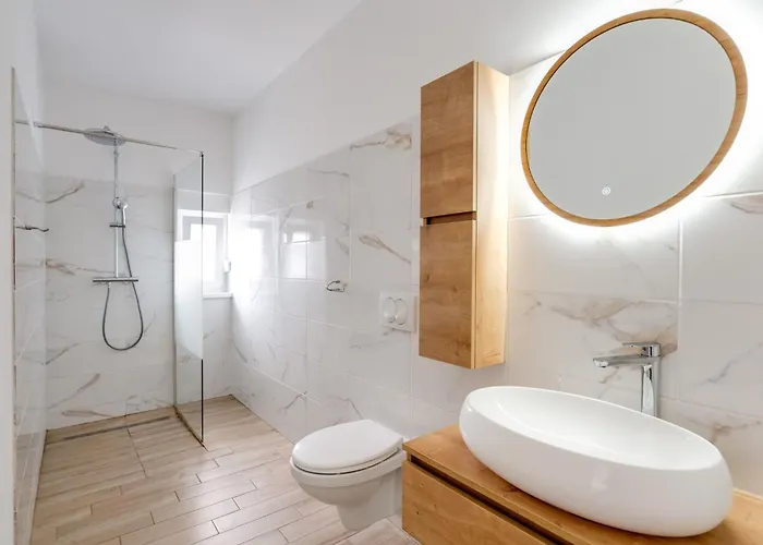 Schoene Neue Mit Pool In Strandnaehe By Interhome בית נופש Pinezići